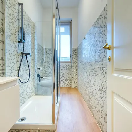 Italianflat - Elegant With Balcony In Navigli 4* Milaan