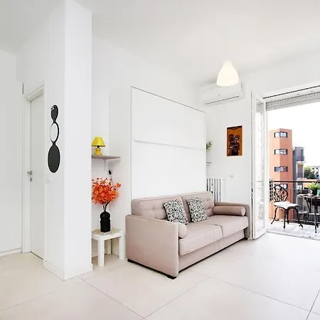 Wi-ro-brizi -7 Porto Di Mare *