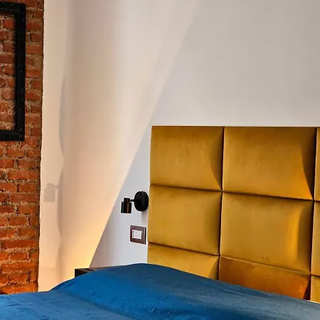 Eanna Scalo Porta Romana Prada