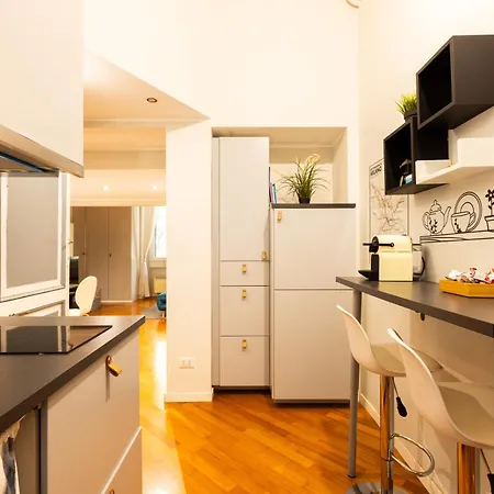 Design E Stile, Rifugio Alighieri A Centro * 米兰