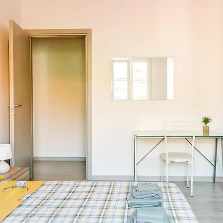 Large - Duomo Apartment Mailand