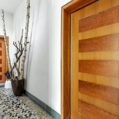 Duomo - Elegant & Design 1 Bdr By Rentopolis Apartment