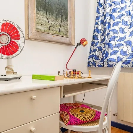 Funky House Next To The Airport! Apartamento Milán