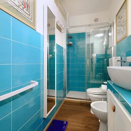 Boutique Loft On Navigli; Stylish Bright * Милан