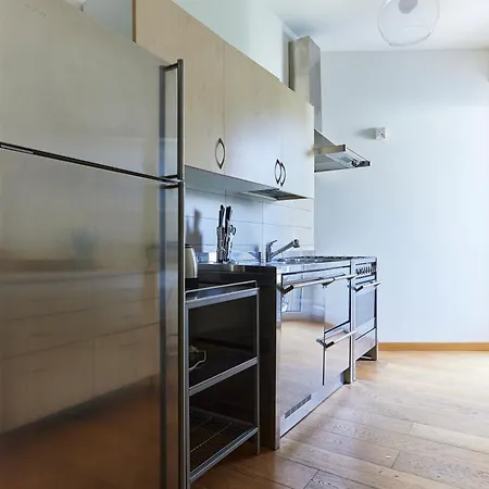 Apartment Garibaldi Oasis Retreat - Awesome Location In The Modern Milan