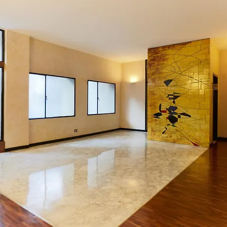 Garibaldi Oasis Retreat - Awesome Location In The Modern Milan