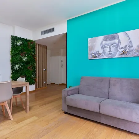 Garibaldi Oasis Retreat - Awesome Location In The Modern