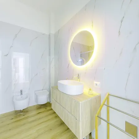 Duomo Deluxe - Bilocale Moderno - Metro - Wi-f Μιλάνο