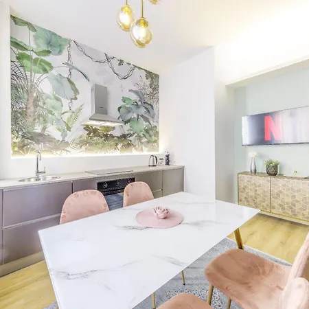 Duomo Deluxe - Bilocale Moderno - Metro - Wi-f Apartment