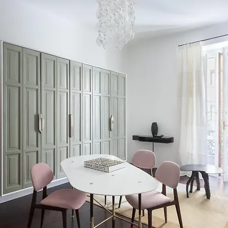 Sophisticated With Italian Charm *