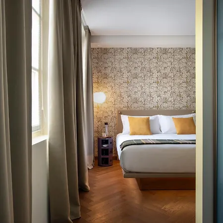 Apartmanhotel Domya - Manzoni 25 5*