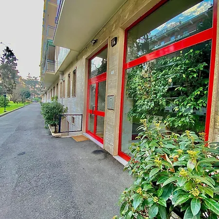 Famagosta Home, Navigli Style, Accanto A Metropolitana M2 Verde, Confortevole E Spazioso Per Gruppi O Famiglie * Milánó