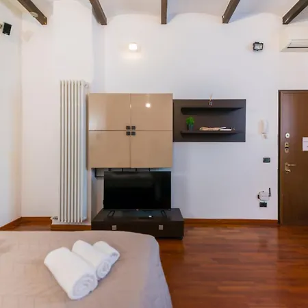 Apartment Casati Degli Artisti