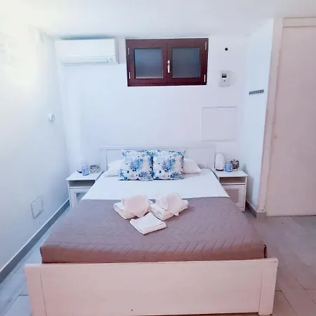 Casati Degli Artisti * Milan