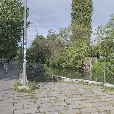 5 Minuti Martesana Elegante Apartmán *