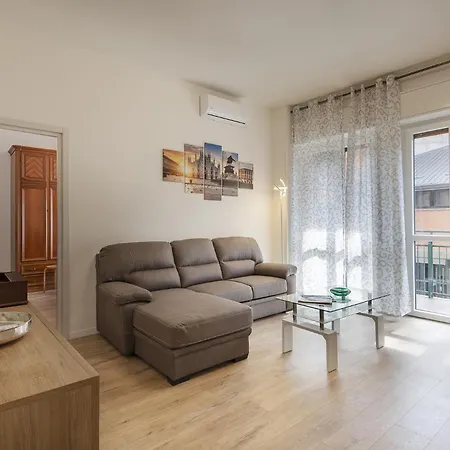5 Minuti Martesana Elegante Milan