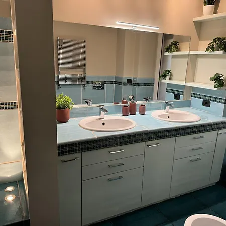 Guestartdéco Sempione 32 *