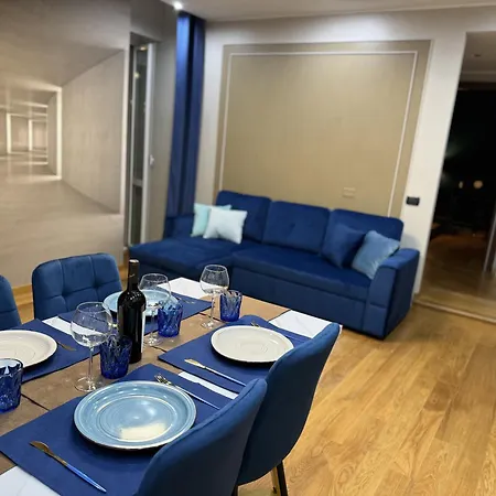 Апартаменты Art Deco Luxury Sempione *