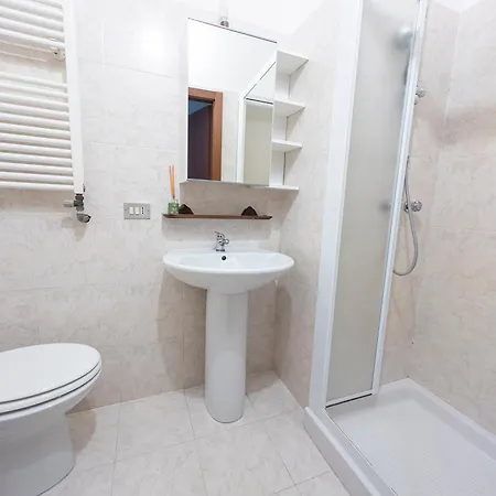 I Host - Orti 16 Scala D Milano