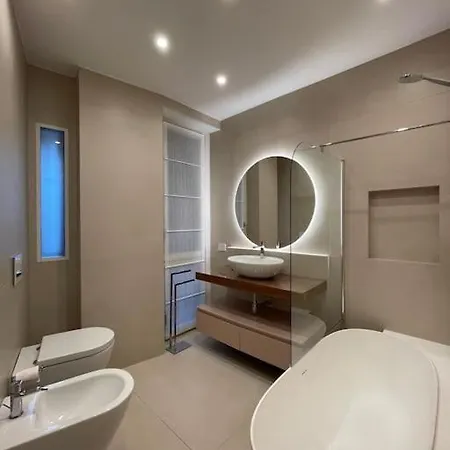 Apartment Esclusivo Apt Design Fashion-district Foppa 49a - Parking