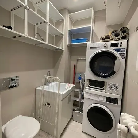 Apartment Esclusivo Apt Design Fashion-district Foppa 49a - Parking Milan