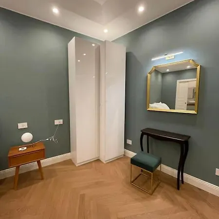 Apartment Esclusivo Apt Design Fashion-district Foppa 49a - Parking Milan