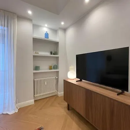 Esclusivo Apt Design Fashion-district Foppa 49a - Parking Apartment