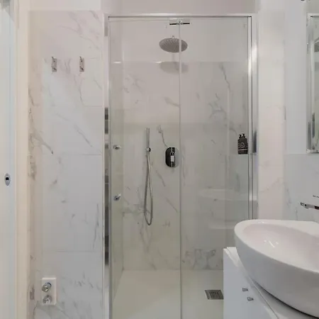 Citylife - 2br Апартаменты Милан