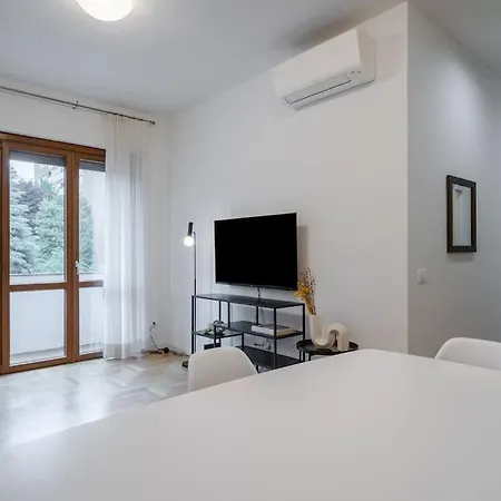 Апартаменты Citylife - 2br *