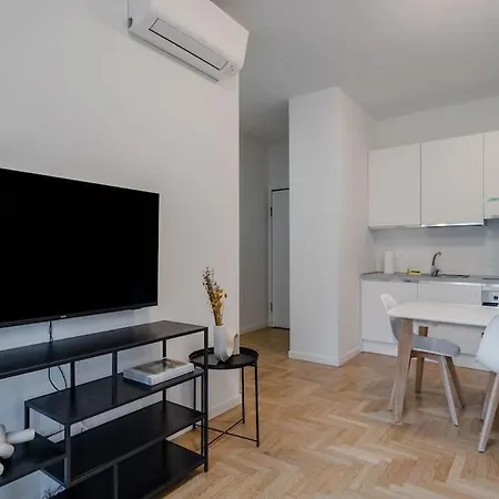 Апартаменты Citylife - 2br Милан