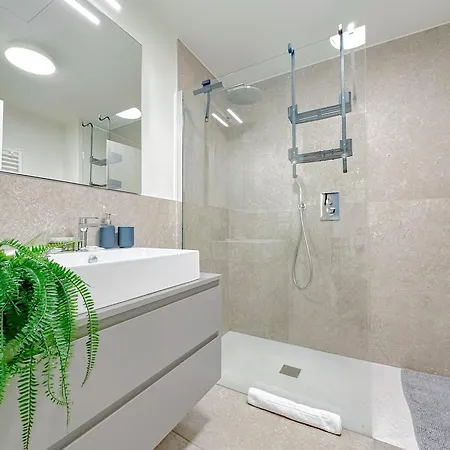 Menotti 11 - 15 Min Dal Duomo * Milano