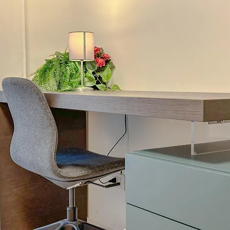 Apartment Menotti 11 - 15 Min Dal Duomo Milan