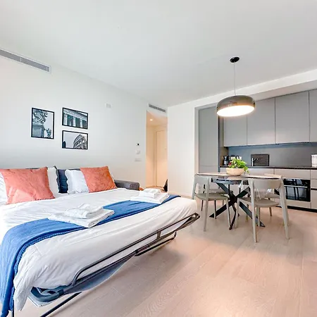 Menotti 11 - 15 Min Dal Duomo