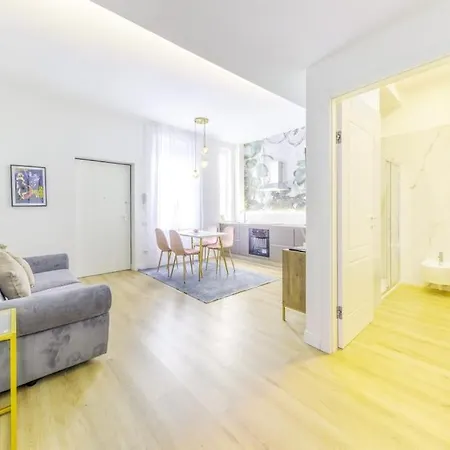 Apartment Duomo Deluxe - Bilocale Moderno - Metro - Wi-f Milan