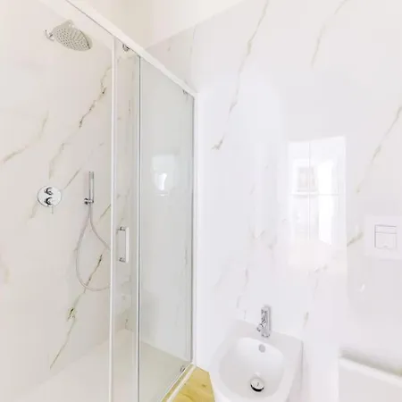Duomo Deluxe - Bilocale Moderno - Metro - Wi-f Apartment *