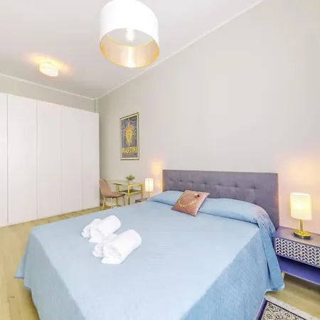 Duomo Deluxe - Bilocale Moderno - Metro - Wi-f * Μιλάνο