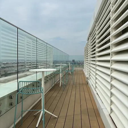 公寓 Torre Skyview Gym Pool & Rooftop