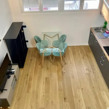 Modern 3 Bedrooms Lägenhet Milano