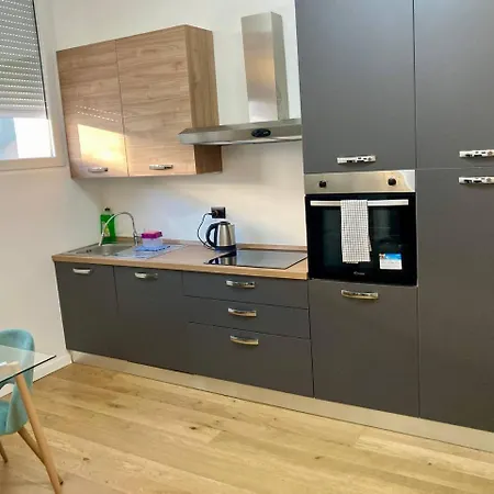 Lägenhet Modern 3 Bedrooms