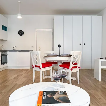 The Best! Fast Wi-fi & Netflix Apartman *