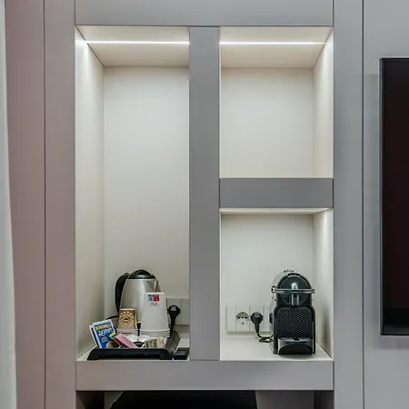 Ticinese 4* Милан