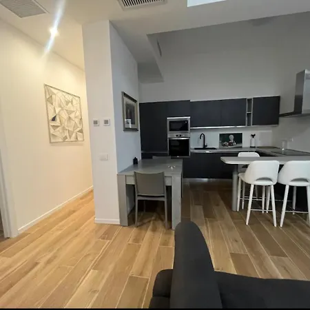 شقة Loft 10 Minuti Dal Centro