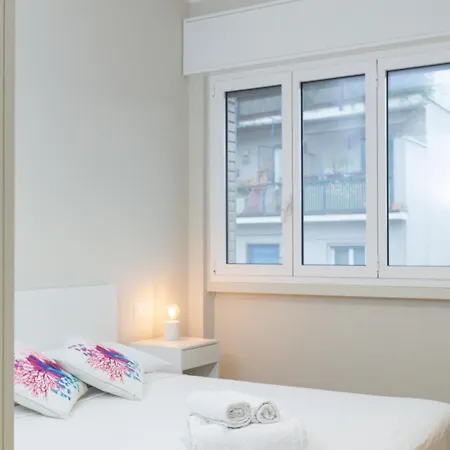 Dreams Exclusive With Terrace - Free Parking - M1 Station - Near Center