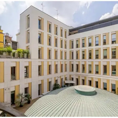 Apartament San Babila Loft Esclusivo With Parking Mediolan