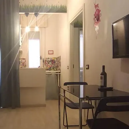Modern With Balcony And Free Parking Close To The Metro *
