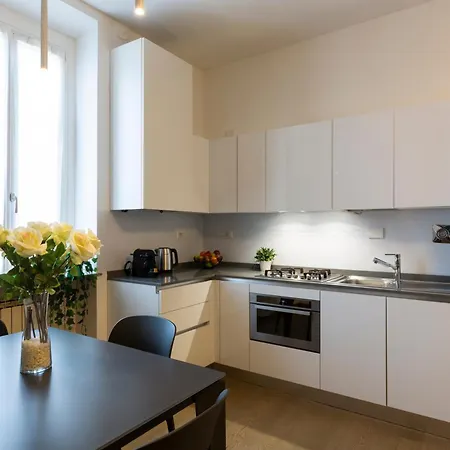 Frisi Di Porta Venezia Apartment Milan