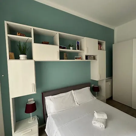 Cinema Station - 10 Mins Citycenter Apartment