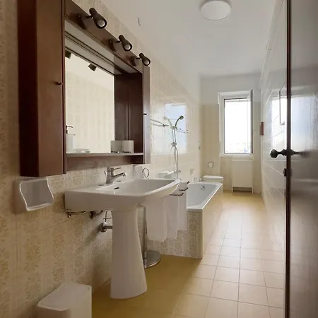 Sibilla Apartment Milan