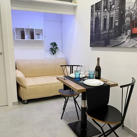 Apartment In Corte Corso Genova Navigli Darsena