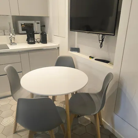 Nella Movida Di Isola-porta Nuova Μιλάνο